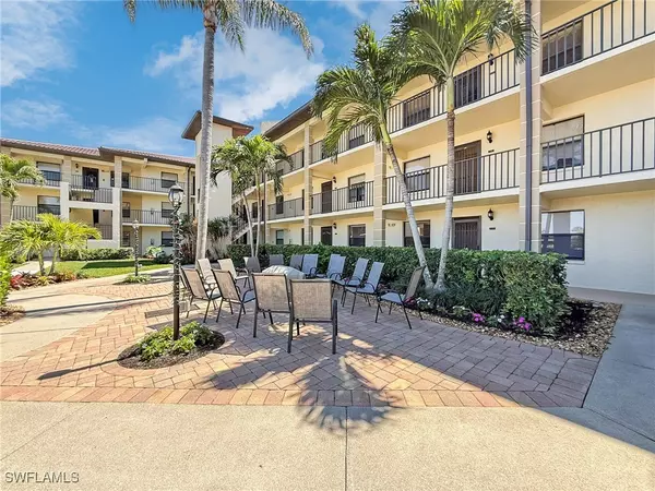 Fort Myers, FL 33908,12621 Kelly Sands WAY #326