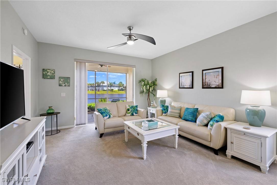 Naples, FL 34109,2295 Carrington CT #1-104