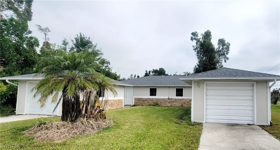 7504/7508 Pebble Beach RD, Fort Myers, FL 33967
