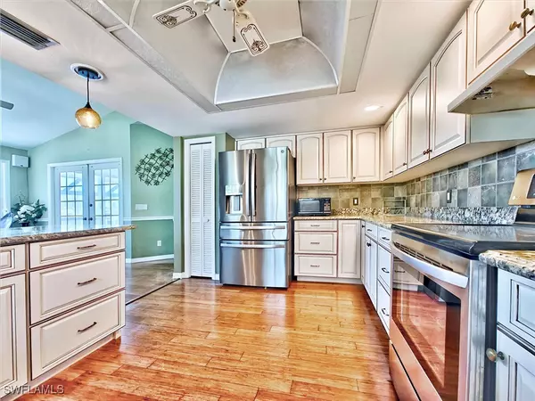 Bokeelia, FL 33922,7725 Grande Pine RD