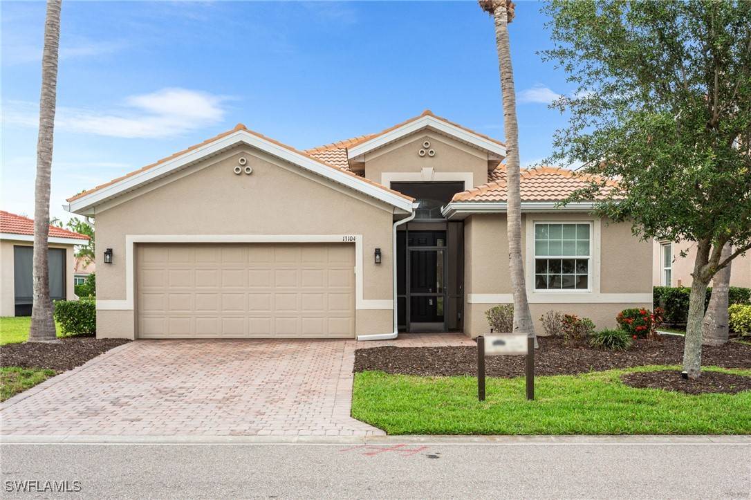 13104 SILVER THORN LOOP, North Fort Myers, FL 33903