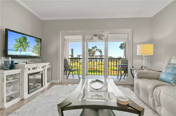 Naples, FL 34103,17 High Point CIR N #206