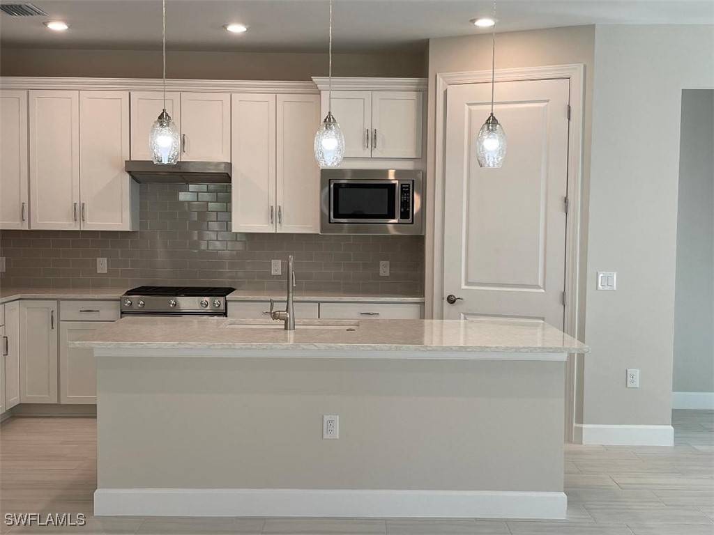 Naples, FL 34114,6856 Winding Cypress DR