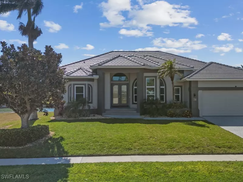750 Orchid CT, Marco Island, FL 34145