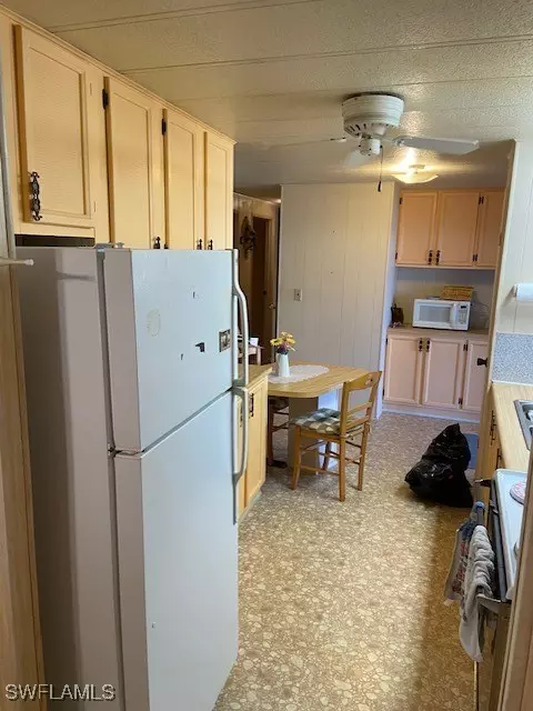 North Fort Myers, FL 33917,2773 Indianwood DR