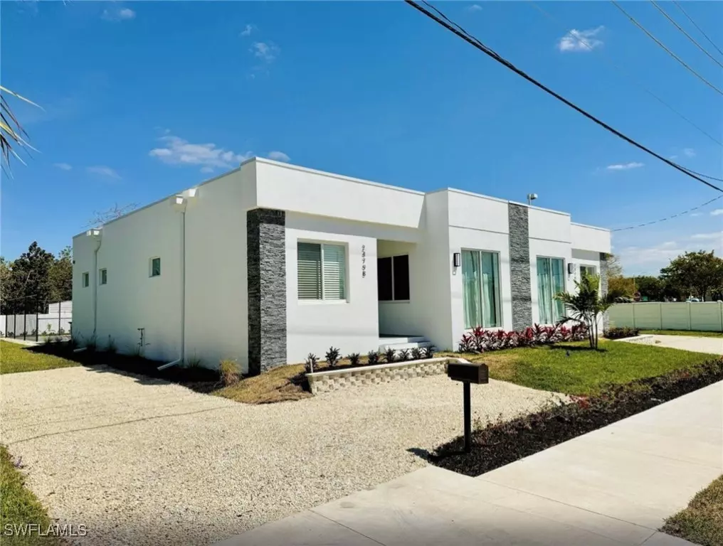 Naples, FL 34112,2479 Shadowlawn DR