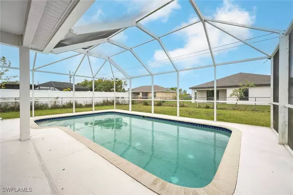 Cape Coral, FL 33909,1118 NE 3rd AVE