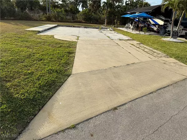 19681 Summerlin #597 RD, Fort Myers, FL 33908