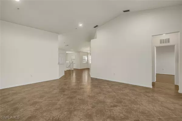 Naples, FL 34105,1280 Henley ST #1605