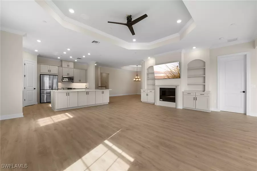 15327 Lucerna ST #204, Naples, FL 34114