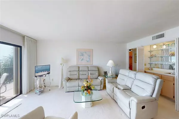 Marco Island, FL 34145,1100 S Collier BLVD #325