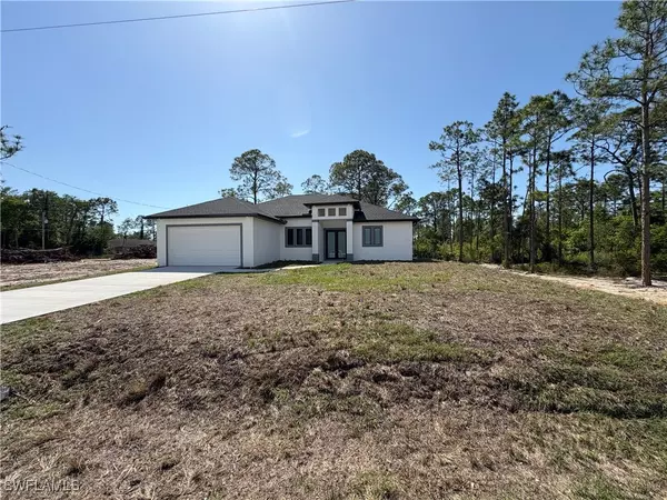 Lehigh Acres, FL 33974,850 Chapman AVE S