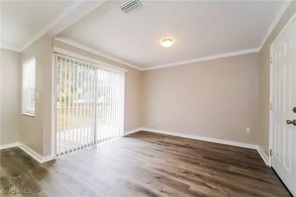 Nokomis, FL 34275,700 Suncrest DR