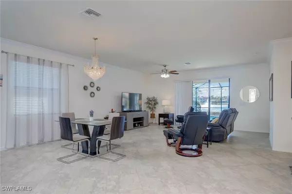Naples, FL 34120,9384 Glenforest DR