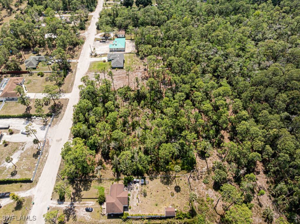 Naples, FL 34117,xxx DELLA DR