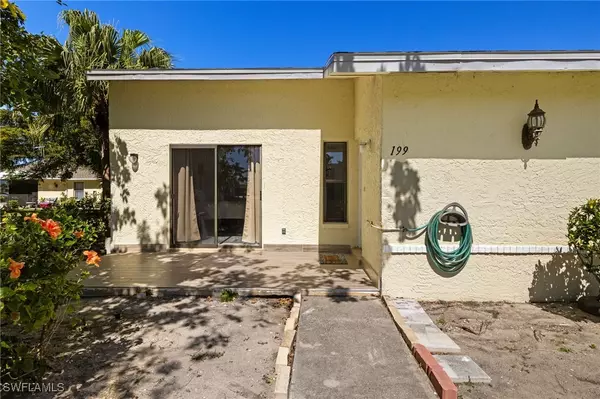 Cape Coral, FL 33914,1518 SW Courtyards LN #199