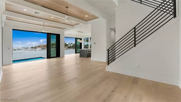 Marco Island, FL 34145,720 Tigertail CT