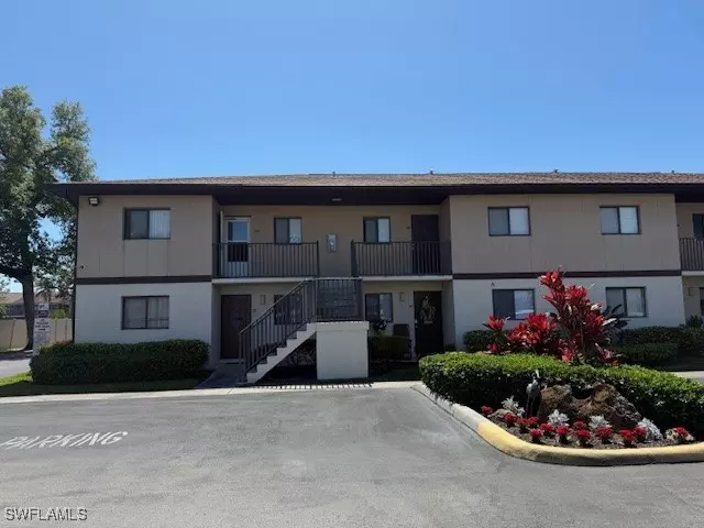 4790 S Cleveland AVE #105, Fort Myers, FL 33907