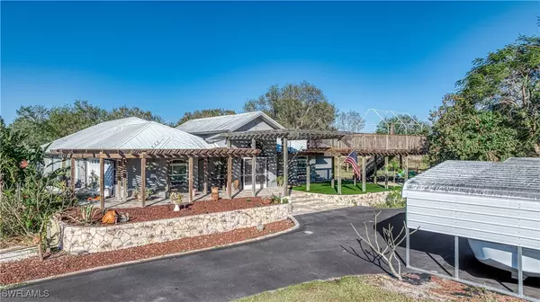 Naples, FL 34120,3935 70th AVE NE