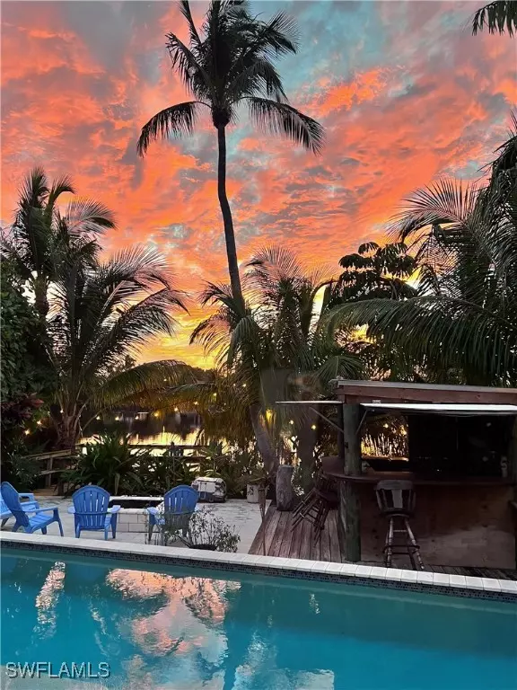 Naples, FL 34102,1155 12th ST N