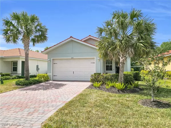 2125 Summersweet DR, Alva, FL 33920