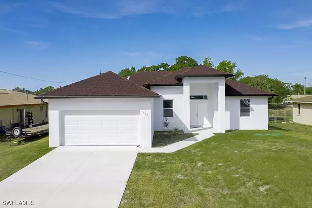 Lehigh Acres, FL 33936,127 Connecticut RD