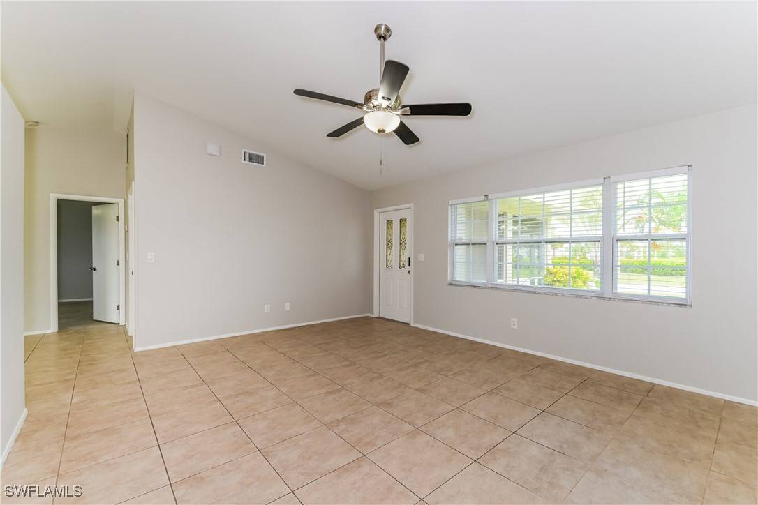 Cape Coral, FL 33991,716 SW 15th TER