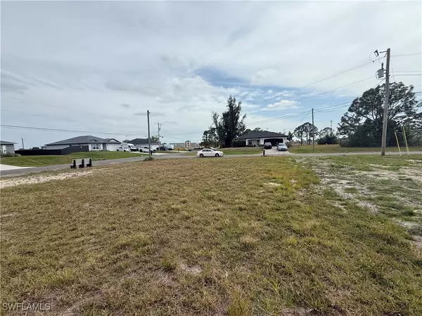 1615 NW 11th TER, Cape Coral, FL 33993