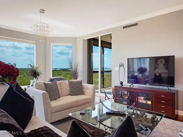 5051 PELICAN COLONY BLVD #301, Bonita Springs, FL 34134-6903