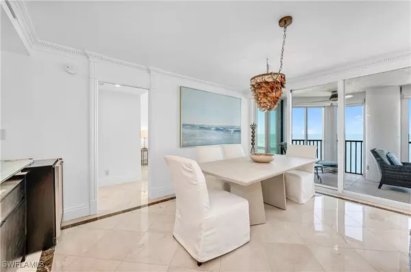 Naples, FL 34103,4651 Gulf Shore BLVD N #1703