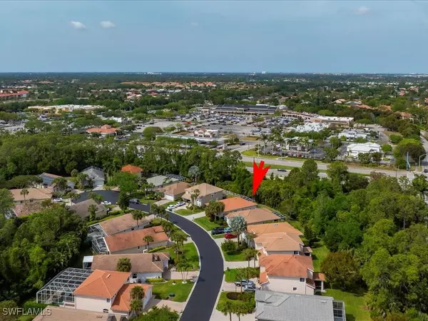 Naples, FL 34104,7829 Stratford DR