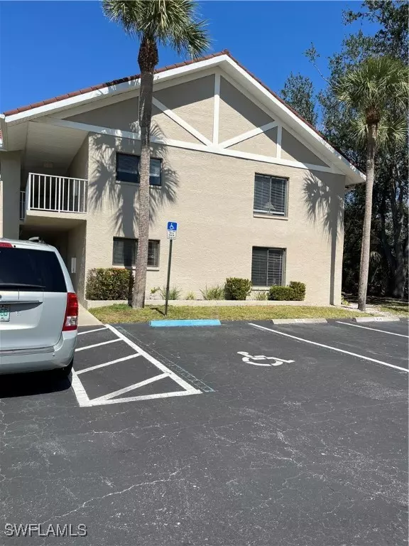 Fort Myers, FL 33919,Address not disclosed