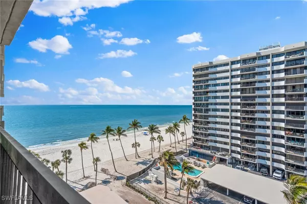 4001 Gulf Shore BLVD N #802, Naples, FL 34103