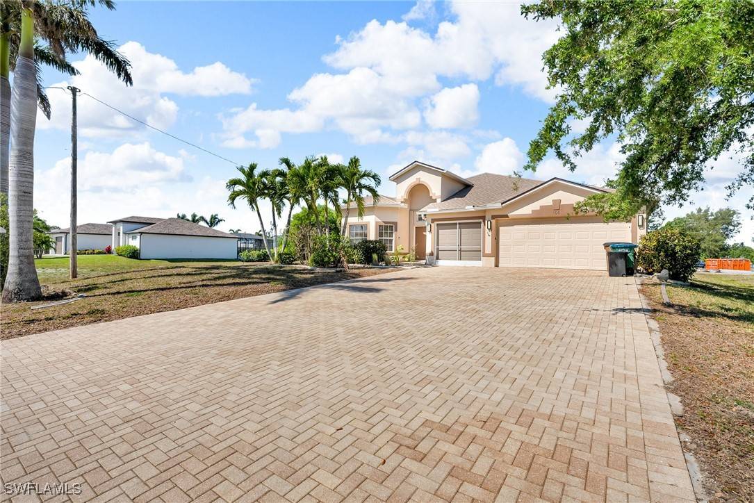 Cape Coral, FL 33991,106 SW 33rd AVE