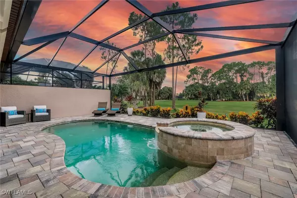 7523 Moorgate Point WAY, Naples, FL 34113