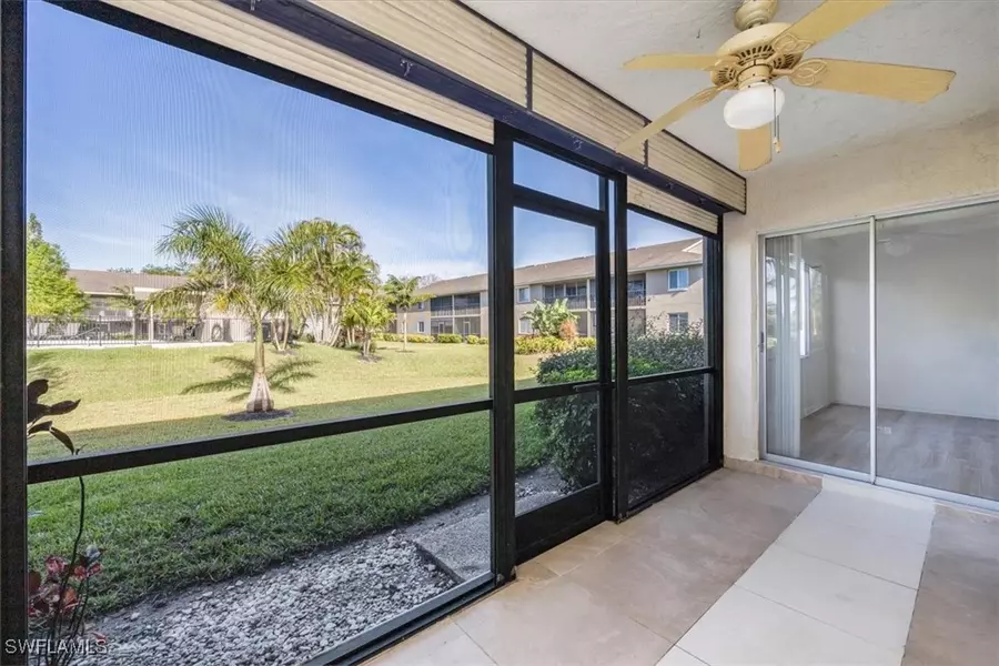 5697 Rattlesnake Hammock RD #C-105, Naples, FL 34113