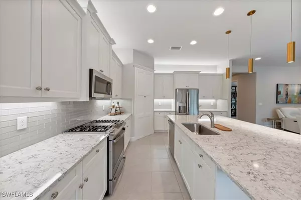 Bonita Springs, FL 34135,28422 Capraia DR