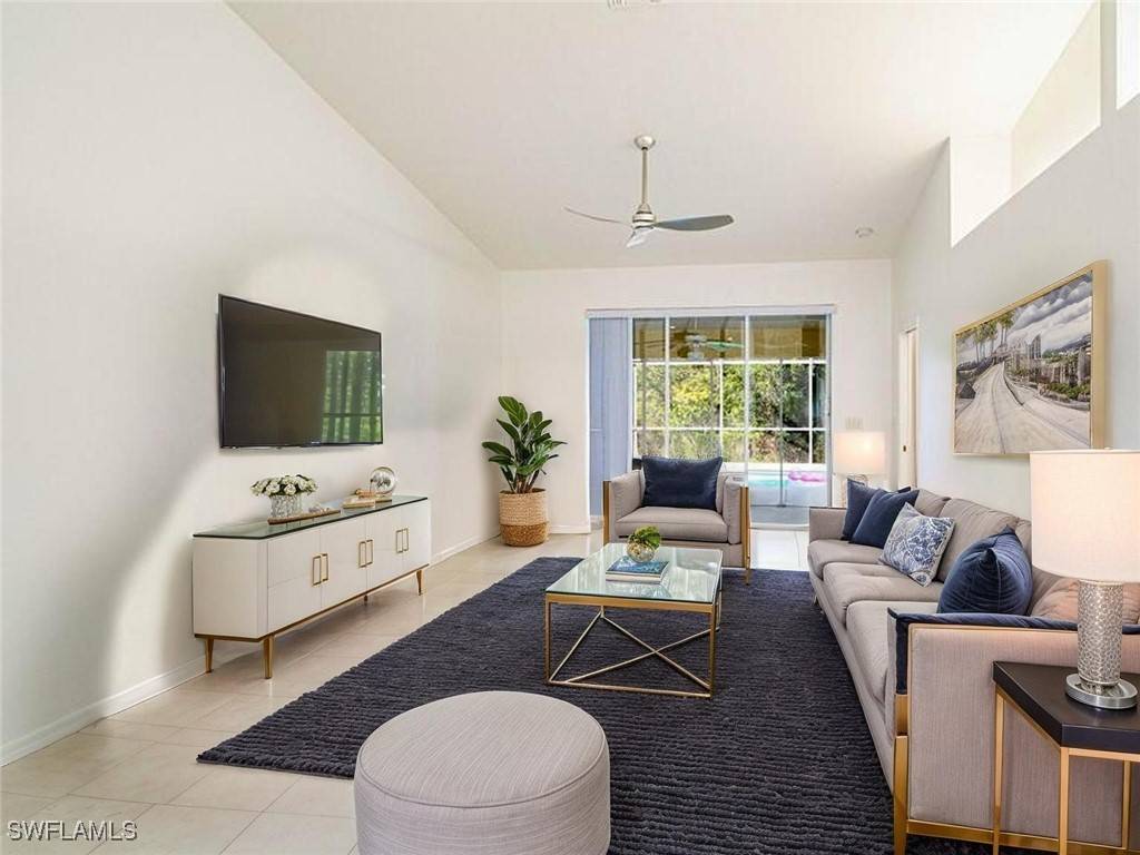 Naples, FL 34104,5347 Whitten DR #88