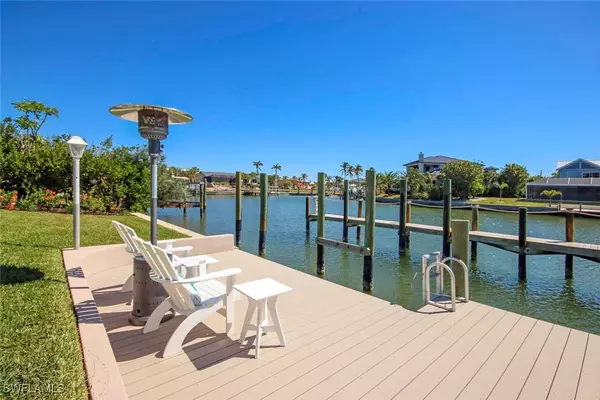 Sanibel, FL 33957,877 Limpet DR