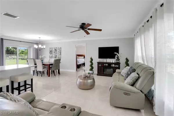 Naples, FL 34117,1530 Everglades BLVD S
