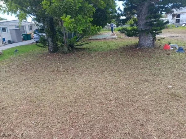 Naples, FL 34114,46 Derhenson DR