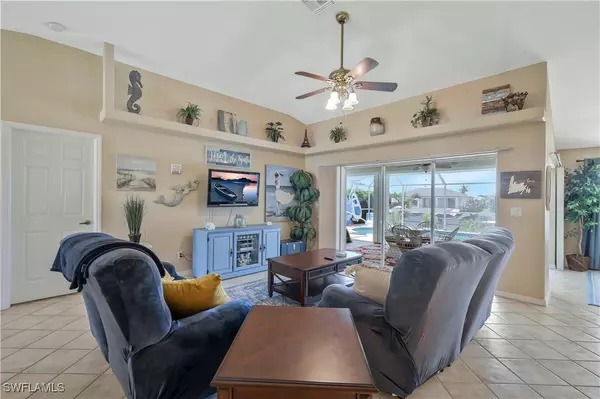 Cape Coral, FL 33909,326 NE 6th ST