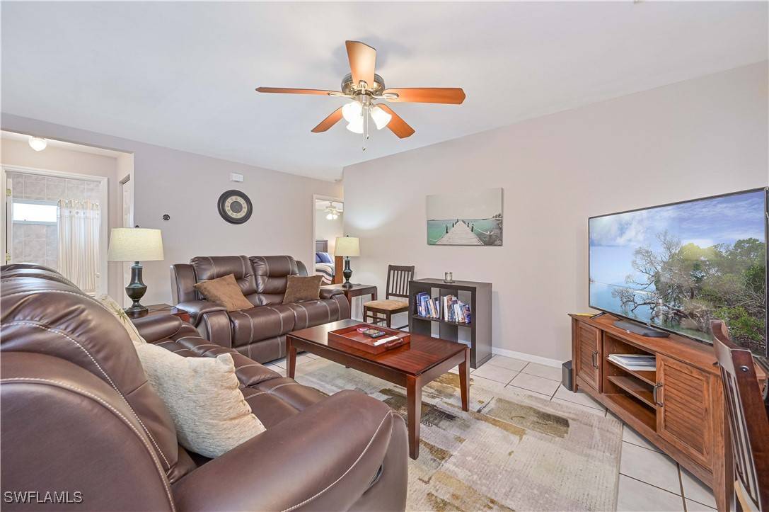 Cape Coral, FL 33990,517-521 SE 6th PL