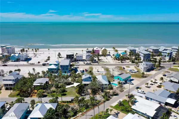 Fort Myers Beach, FL 33931,5356 Palmetto ST