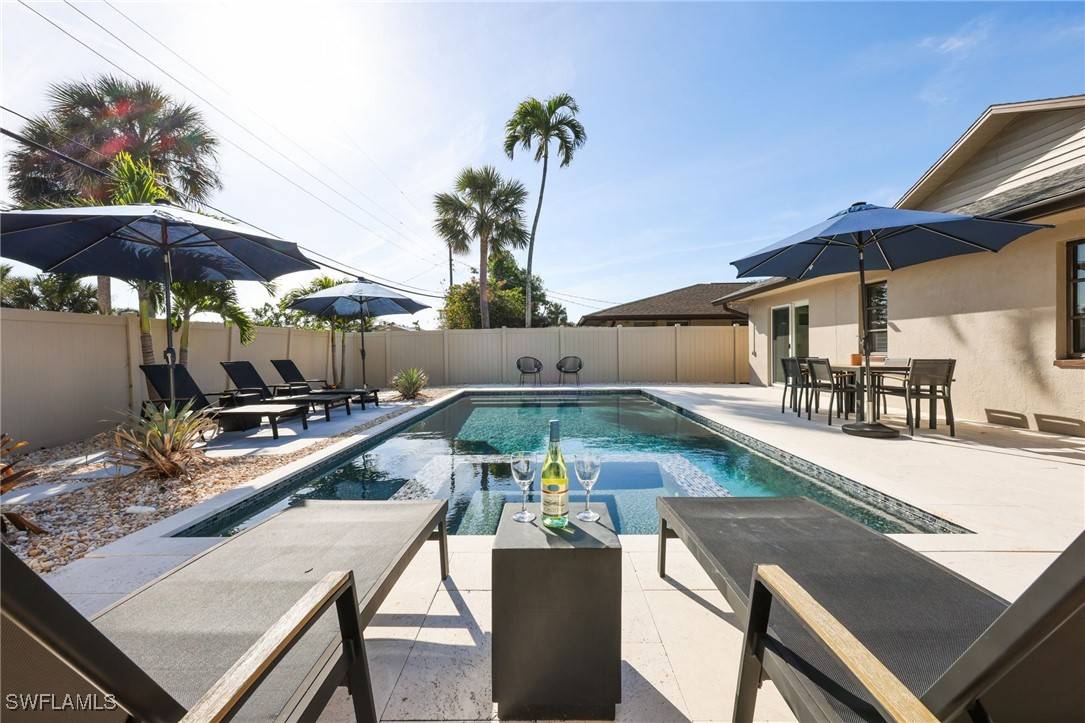 Naples, FL 34108,648 96th AVE N