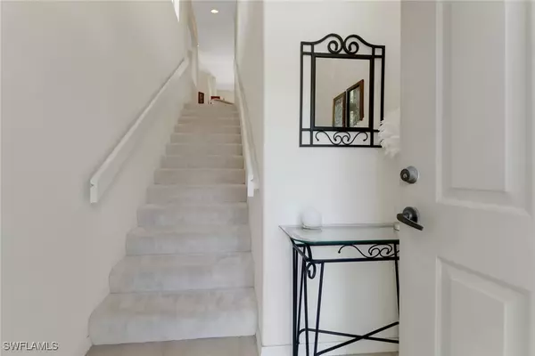 Estero, FL 34135,9000 Spring Run BLVD #805