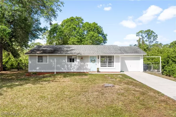 Fort Myers, FL 33905,6117 Higgins AVE