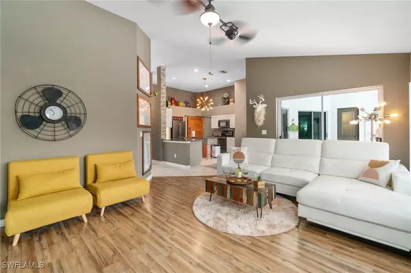 Estero, FL 33928,3701 Bali LN