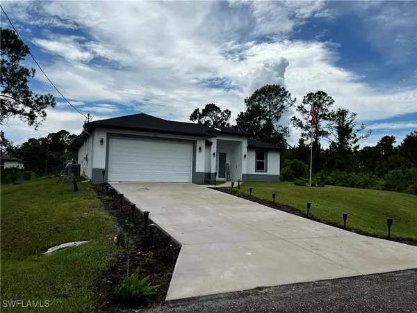 Lehigh Acres, FL 33971,3313 68th ST W
