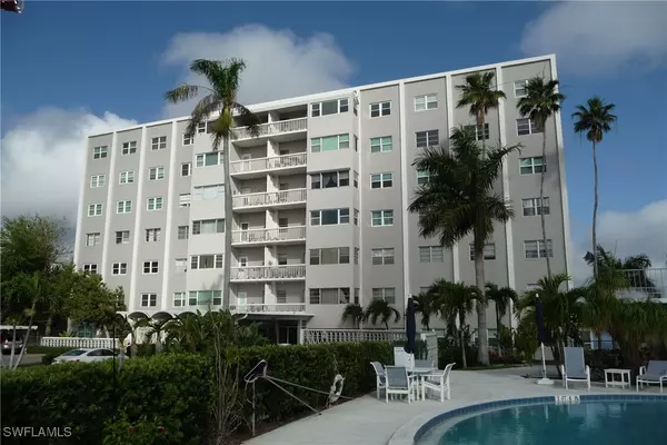 1900 Clifford ST #705, Fort Myers, FL 33901